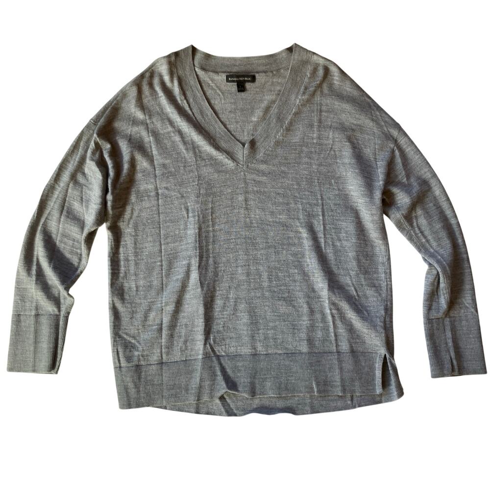 Banana Republic Women's Lightweight Merino Wool Sweater Large Gray Minimalist